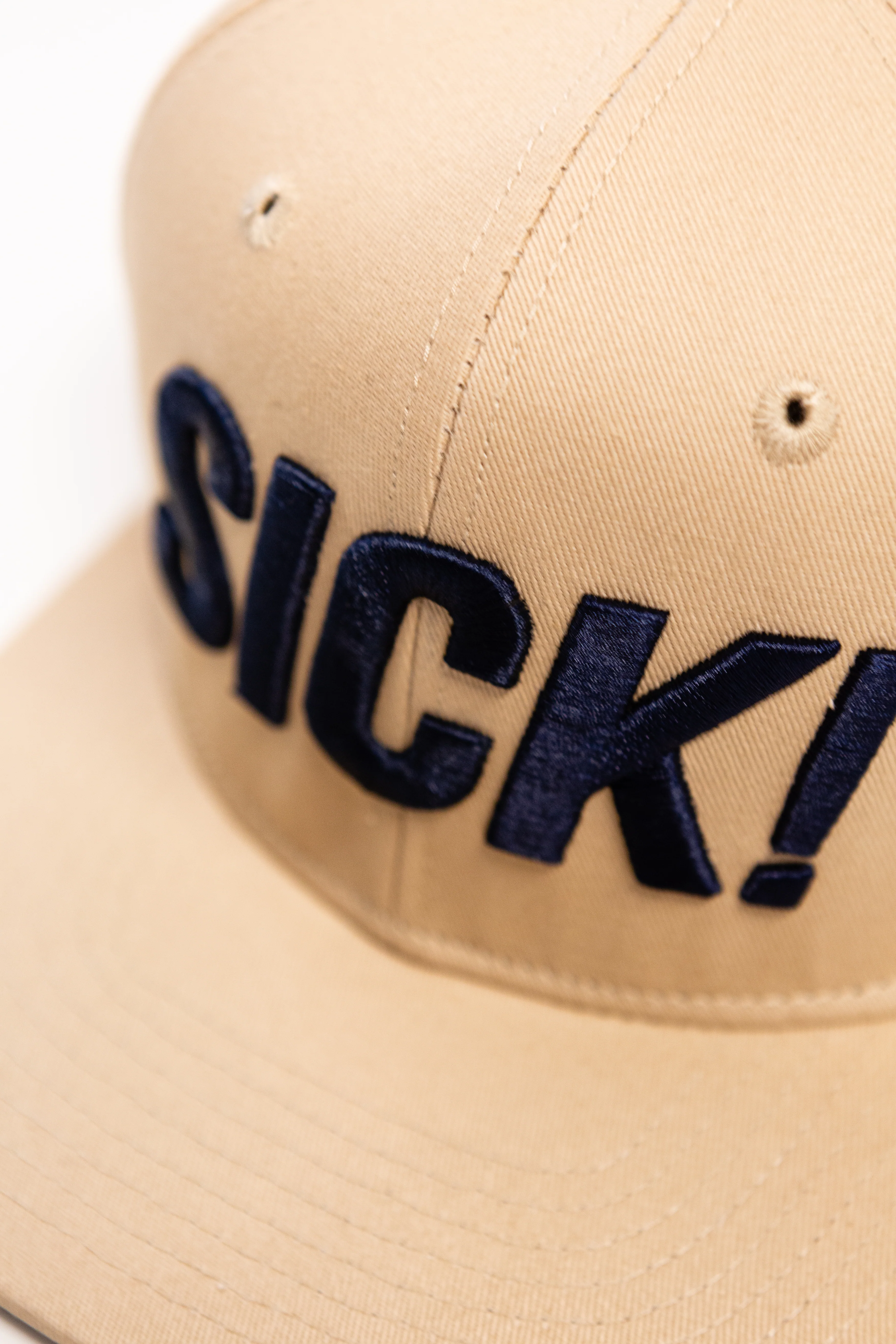 Classic Snapback "Beige" - Image 3
